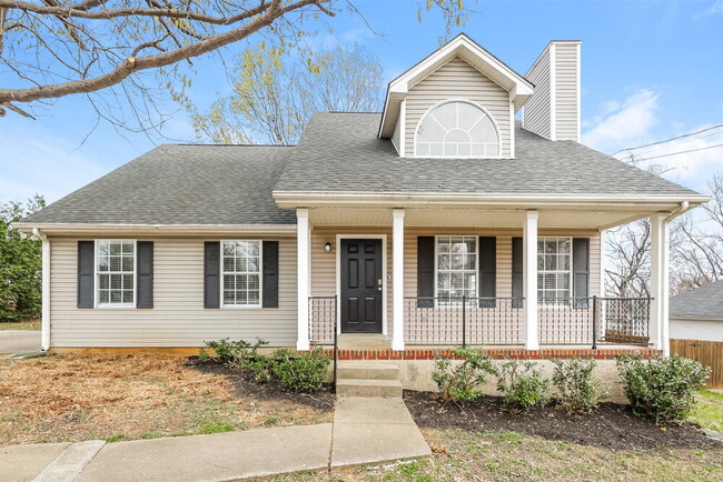 108 Cedar Bend Ct