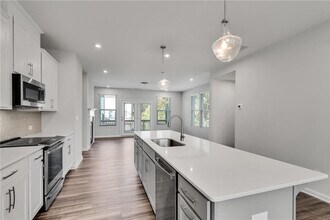 1216 Marlo Wy in Acworth, GA - Building Photo - Building Photo