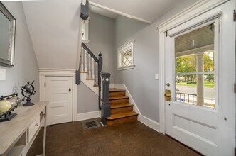 145 Main St in East Haven, CT - Building Photo - Building Photo