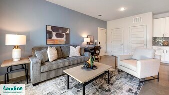 404 W 26th St in Charlotte, NC - Building Photo