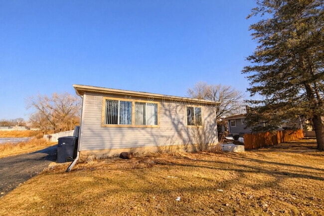 property at 24 W Ann St