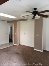 1025 Frederick St in Yuba City, CA - Building Photo - Building Photo