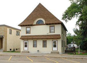 2506 7th Ave E in North St. Paul, MN - Building Photo - Building Photo