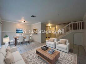 8032 NW 29th St in Sunrise, FL - Building Photo