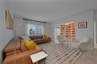 1930 Gulf Shore Blvd N, Unit C304 in Naples, FL - Building Photo