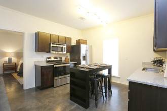 Residences at Town Square in Amarillo, TX - Building Photo - Building Photo