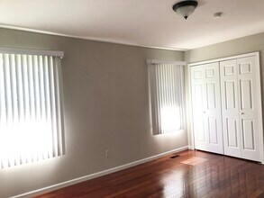 31671 Belmont St in Farmington Hills, MI - Building Photo - Building Photo