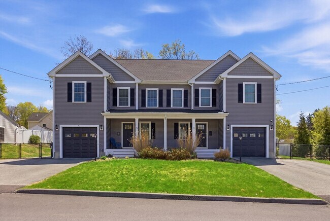 property at 7 Spring Ct