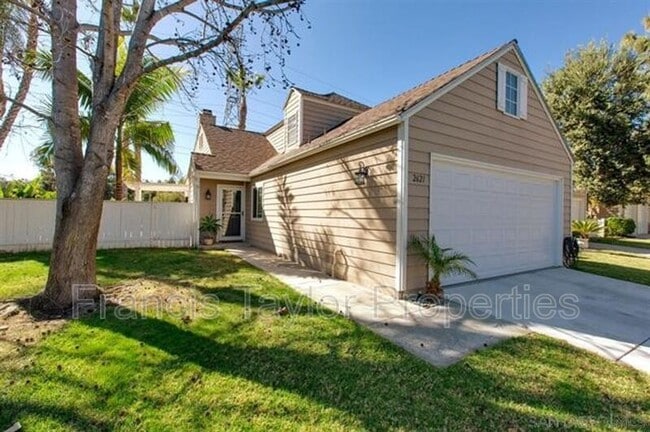 property at 2621 Regent Rd