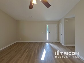 329 Reisling Dr in Braselton, GA - Building Photo - Building Photo