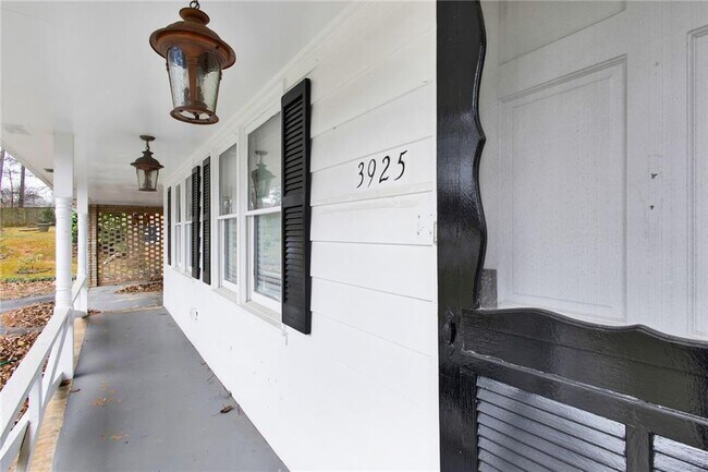 3925 Chicamauga Dr in Kennesaw, GA - Building Photo - Building Photo