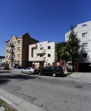 827 Fedora St in Los Angeles, CA - Building Photo - Building Photo