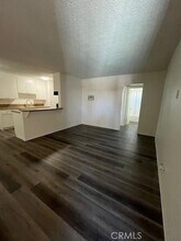 686 E Cottonwood Rd, Unit 12 in Palm Springs, CA - Building Photo - Building Photo