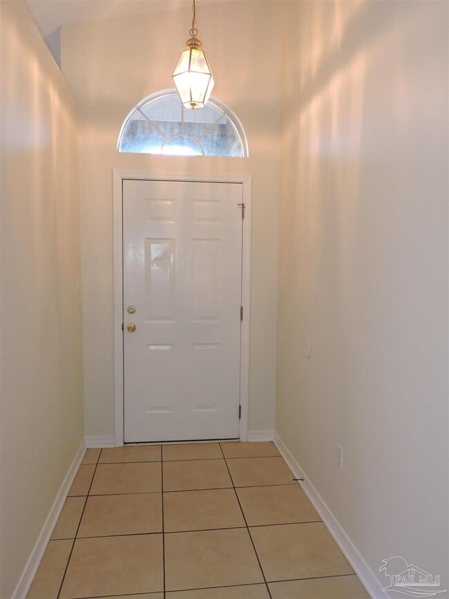 2513 Gulf Breeze Ave in Pensacola, FL - Building Photo - Building Photo