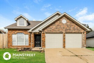 2321 Cromwell Dr in Arlington, TX - Building Photo