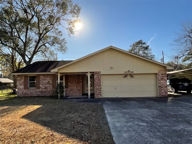 property at 2006 Chester St