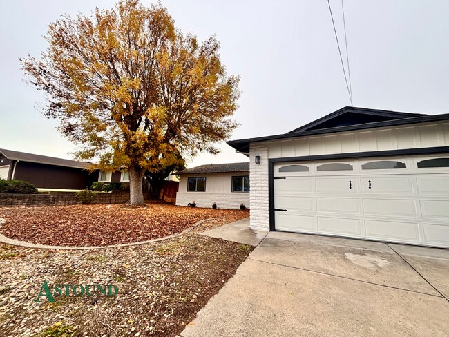 2361 Panoramic Dr in Concord, CA - Building Photo - Building Photo