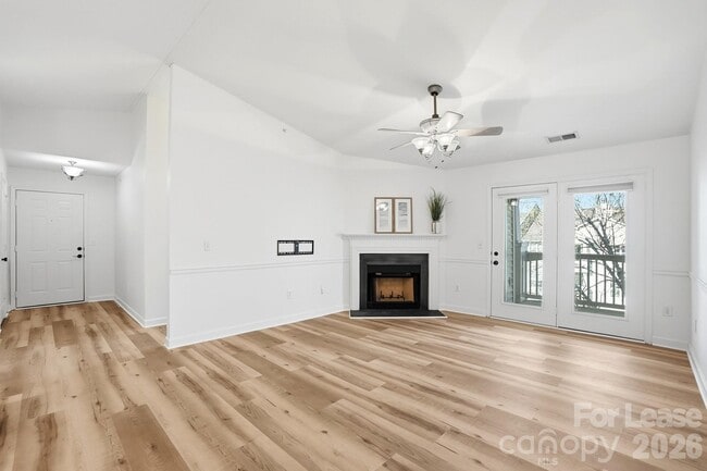 17122 Red Feather Dr in Charlotte, NC - Building Photo - Building Photo