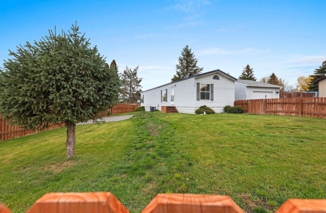 property at 8120 Mourning Dove Dr