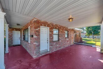 2912 W Lake Ave in Tampa, FL - Building Photo - Building Photo