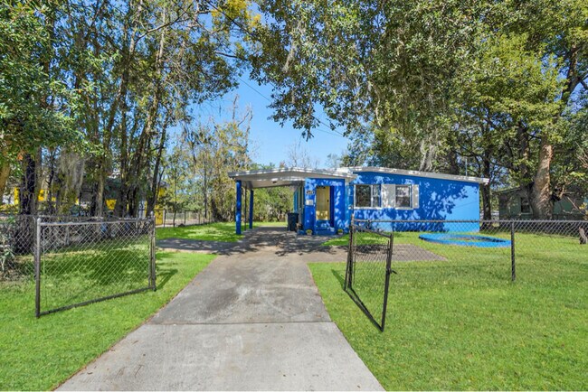 2625 Larkspur Ave in Jacksonville, FL - Building Photo - Building Photo