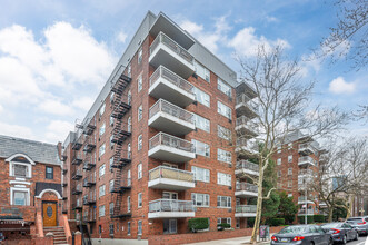 Manhattan View Terrace in Astoria, NY - Building Photo - Primary Photo