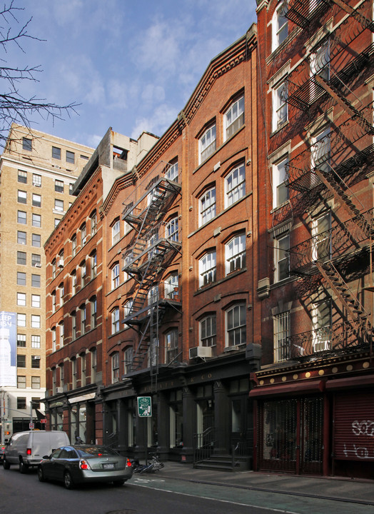 53-55 Prince St in New York, NY - Building Photo