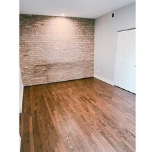 2952 N Halsted St, Unit 3 in Chicago, IL - Foto de edificio - Building Photo