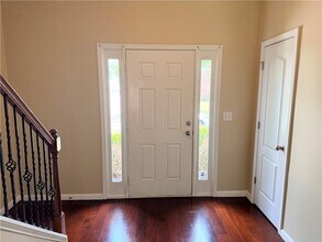 2066 Peach Shoals Cir in Dacula, GA - Building Photo - Building Photo