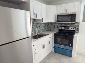 1838 McKinley St in Hollywood, FL - Building Photo - Building Photo