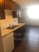 235 Husch Rd in Kelowna, BC - Building Photo - Building Photo