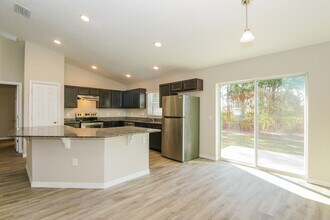 6 Dogwood Radial in Ocala, FL - Building Photo - Building Photo