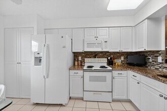 14095 Royal Vista Dr in Delray Beach, FL - Building Photo - Building Photo