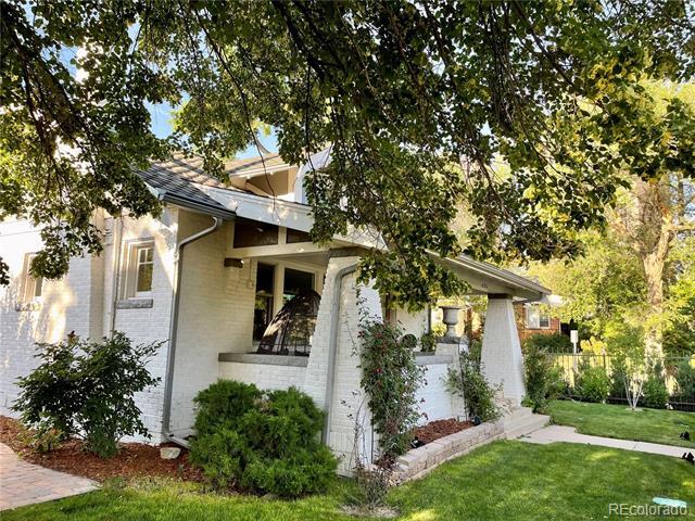 1133 E Virginia Ave in Denver, CO - Building Photo
