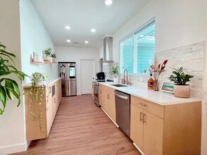 808 24th Ave N in St. Petersburg, FL - Building Photo - Building Photo