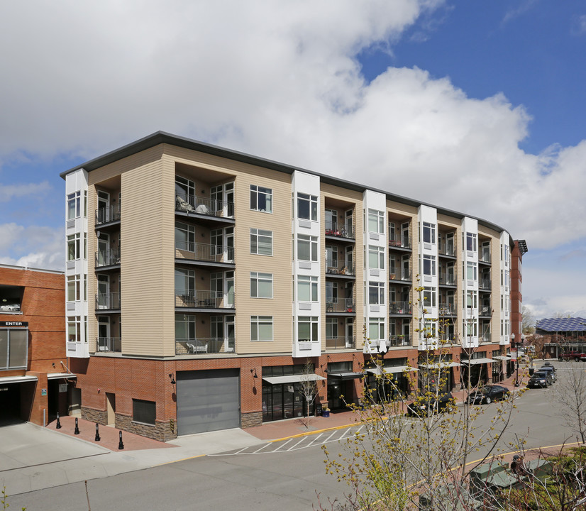 Putnam Pointe in Bend, OR - Building Photo