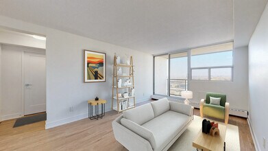 21 King St in London, ON - Building Photo - Building Photo