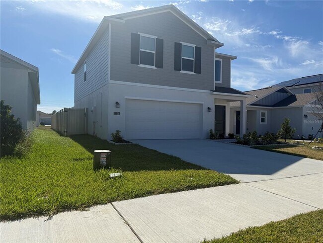 1926 Sarah St in Winter Haven, FL - Building Photo - Building Photo