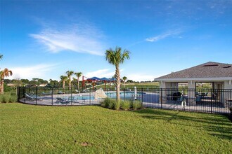 555 Tanaro Ln in Haines City, FL - Building Photo - Building Photo
