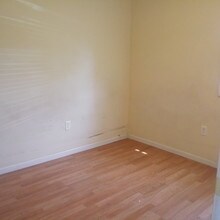 519 W Columbus Dr-Unit -1 in East Chicago, IN - Building Photo - Building Photo