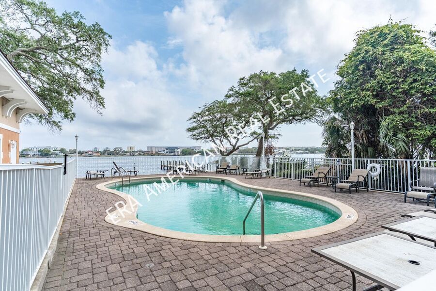 113 Brooks St SE in Fort Walton Beach, FL - Building Photo