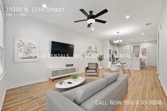 10200 N 15th St in McAllen, TX - Building Photo - Building Photo