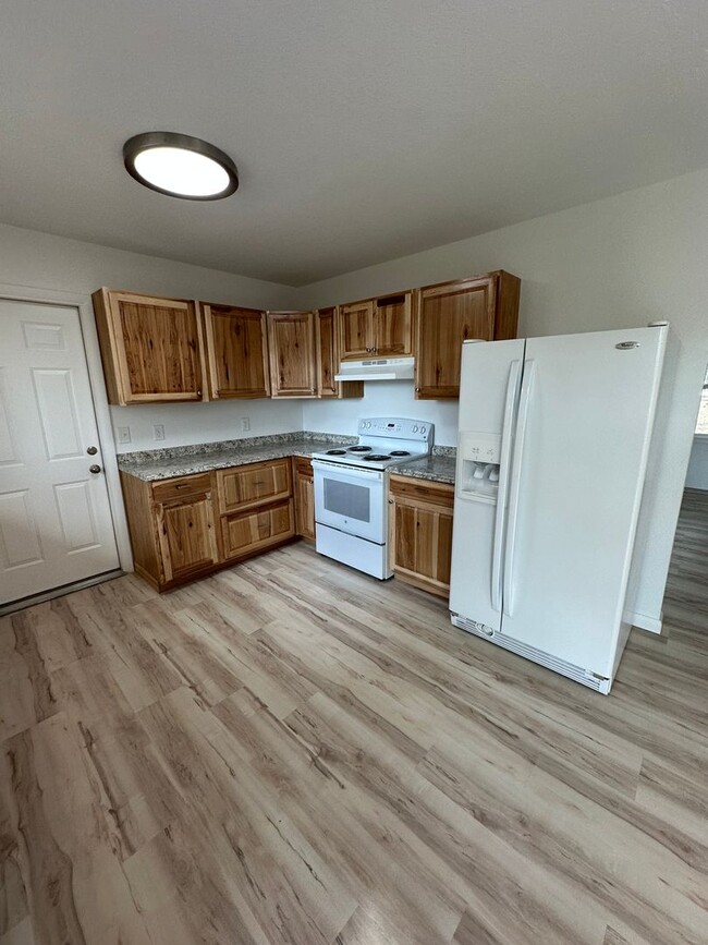 1418 Mading Dr in Billings, MT - Building Photo - Building Photo