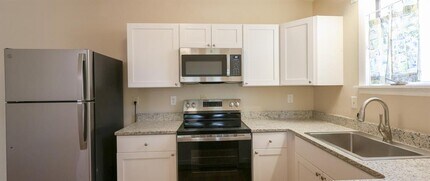 821 6th St S in Safety Harbor, FL - Building Photo - Building Photo