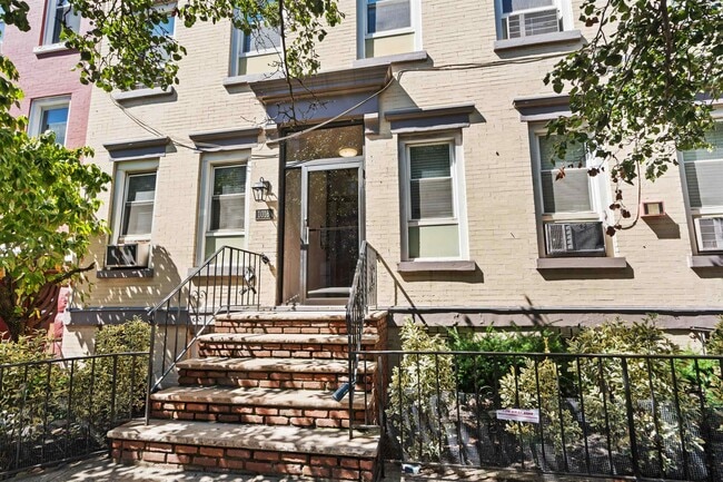 property at 1016 Willow Ave