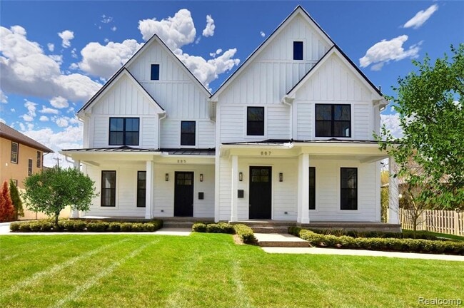 property at 887 Redding Rd