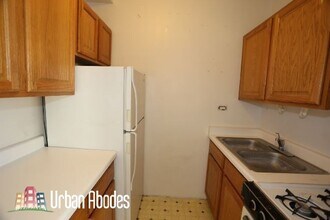 717 W Belmont Ave, Unit A09C in Chicago, IL - Building Photo - Building Photo