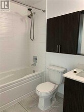 7890 Bathurst St in Vaughan, ON - Building Photo - Building Photo