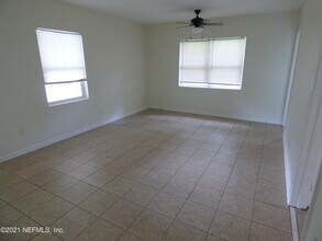 5166 Camille Ave in Jacksonville, FL - Building Photo - Building Photo