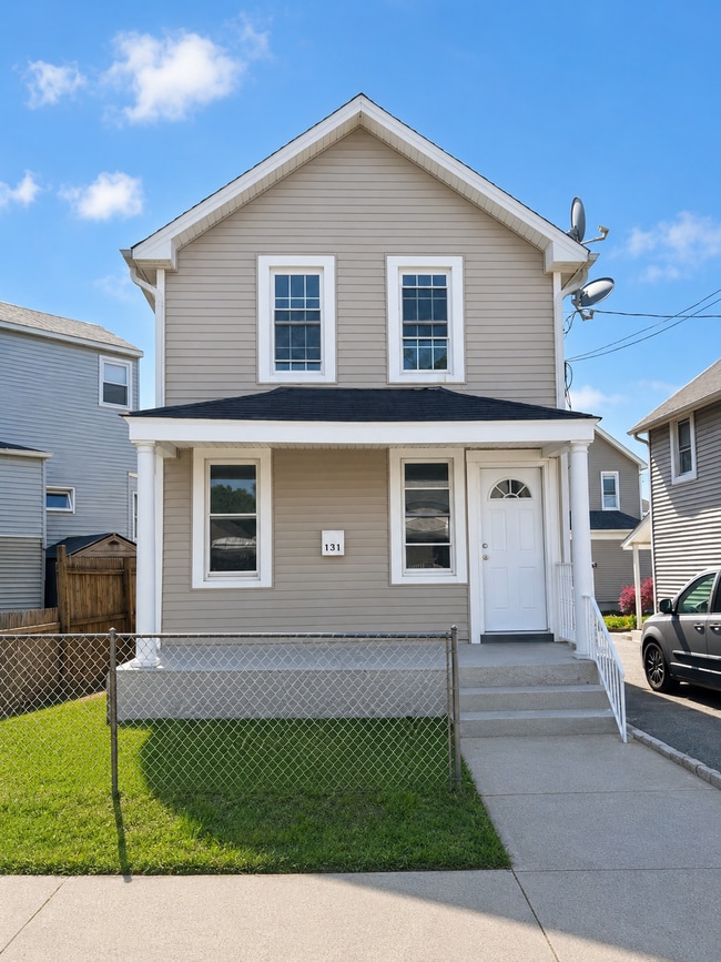 property at 131 S 7th Ave